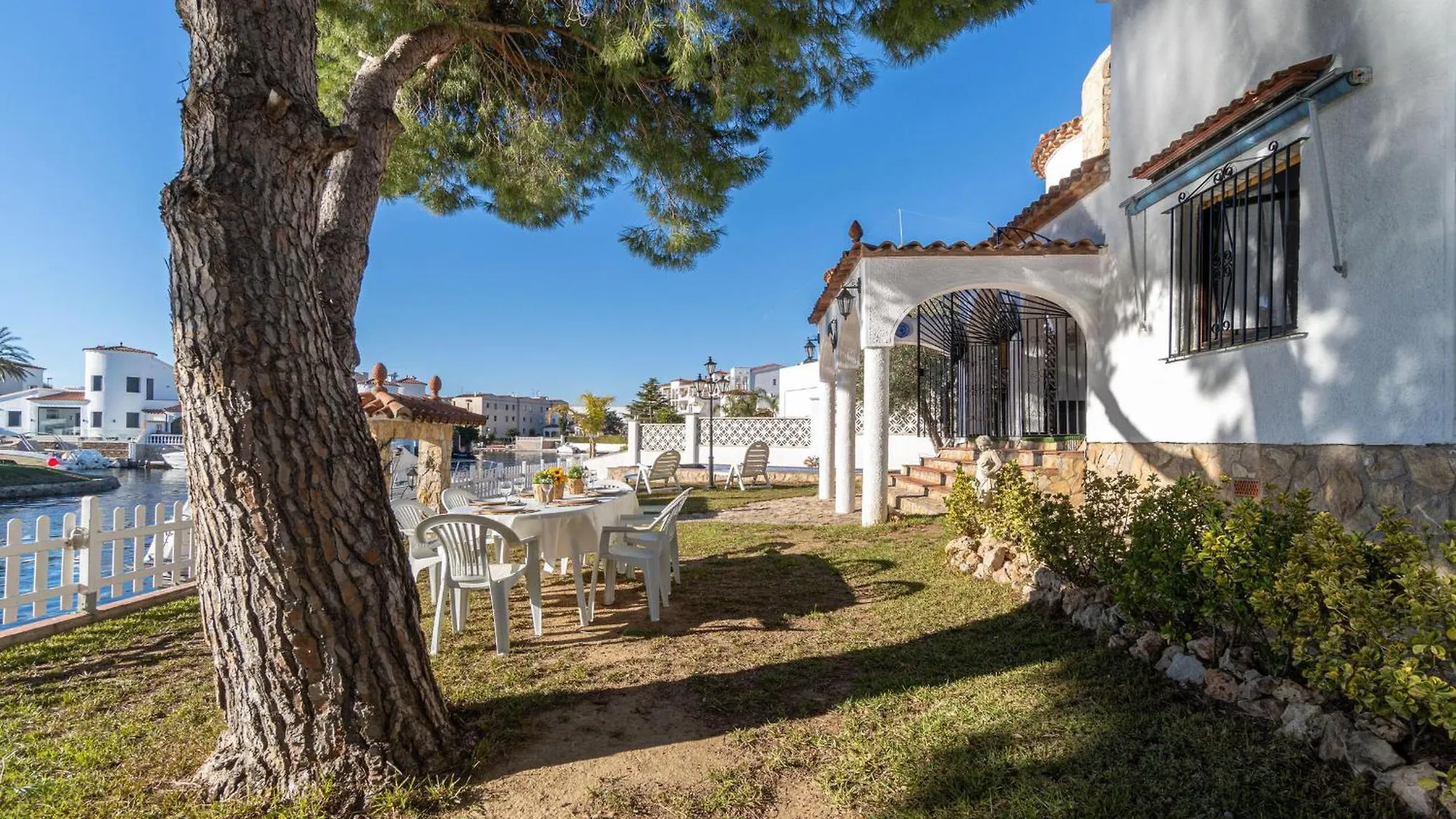 Holiday home Casa Con Piscina, Gran Amarre Y 4 Dormitorios En Castello D'Empuries - Hisp-288-53 Empuriabrava Spain