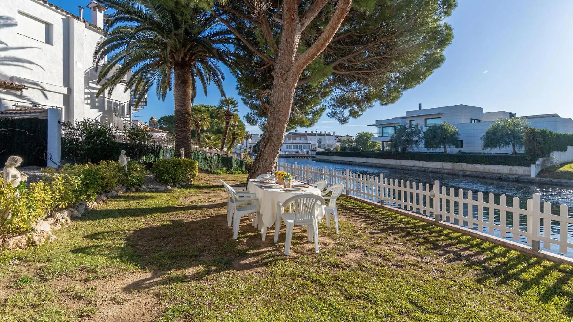 Casa Con Piscina, Gran Amarre Y 4 Dormitorios En Castello D'Empuries - Hisp-288-53 Empuriabrava Holiday home