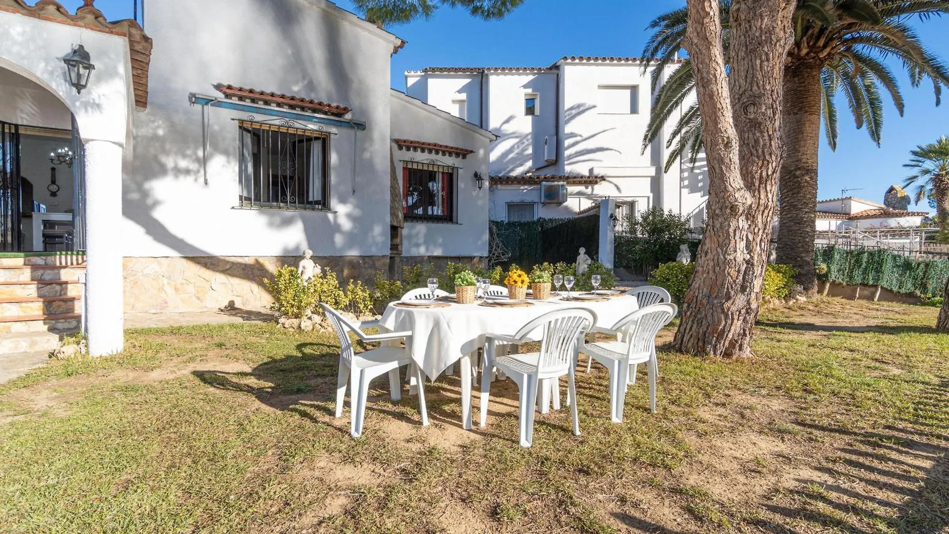 Casa vacanze Casa Con Piscina, Gran Amarre Y 4 Dormitorios En Castello D'Empuries - Hisp-288-53 Empuriabrava